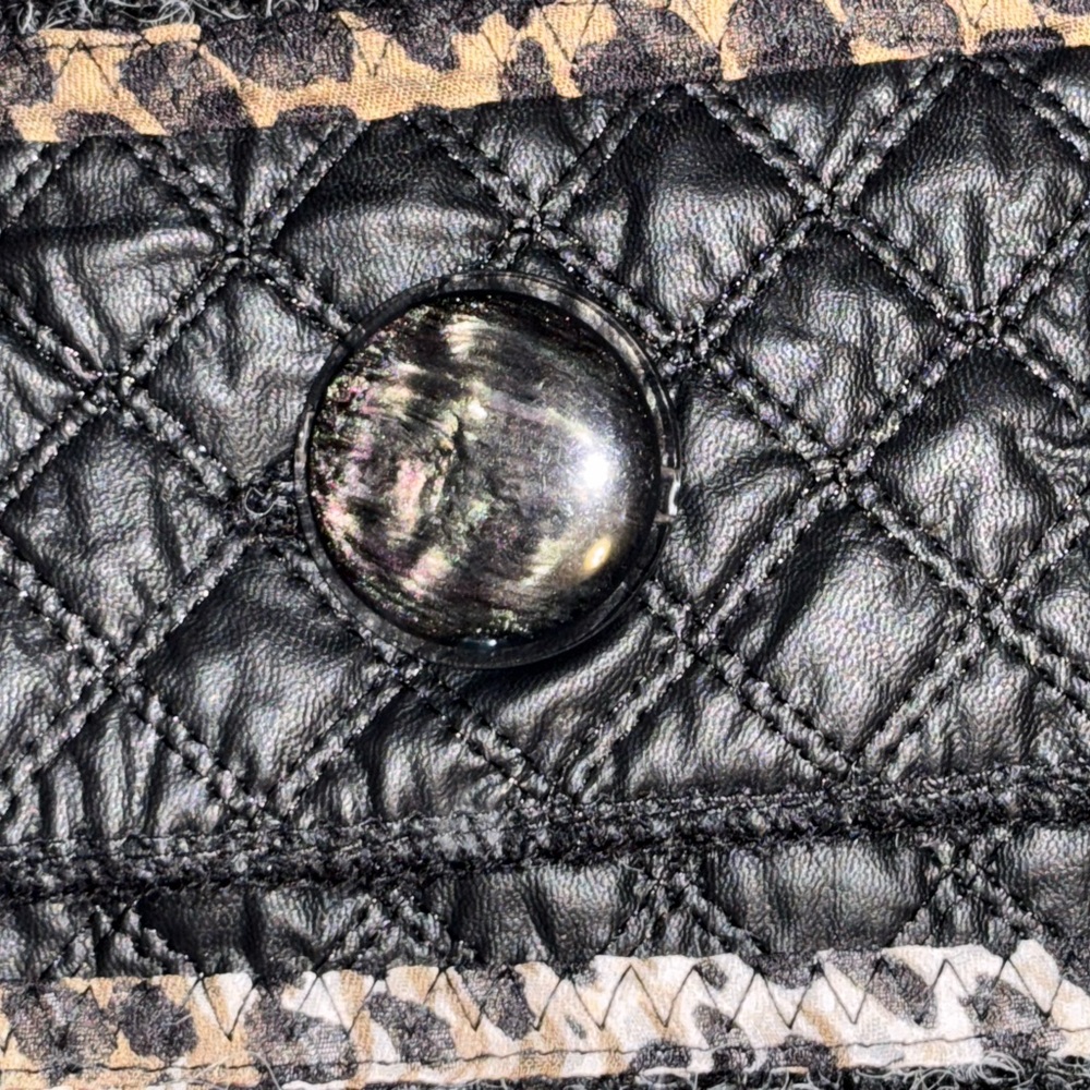 Sioni Black and Gray Quilted Cardigan - Picture 4 of 10